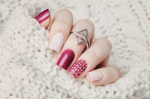 Mauve Color Nail Art Ideas To Look Flawless To The Fingertips