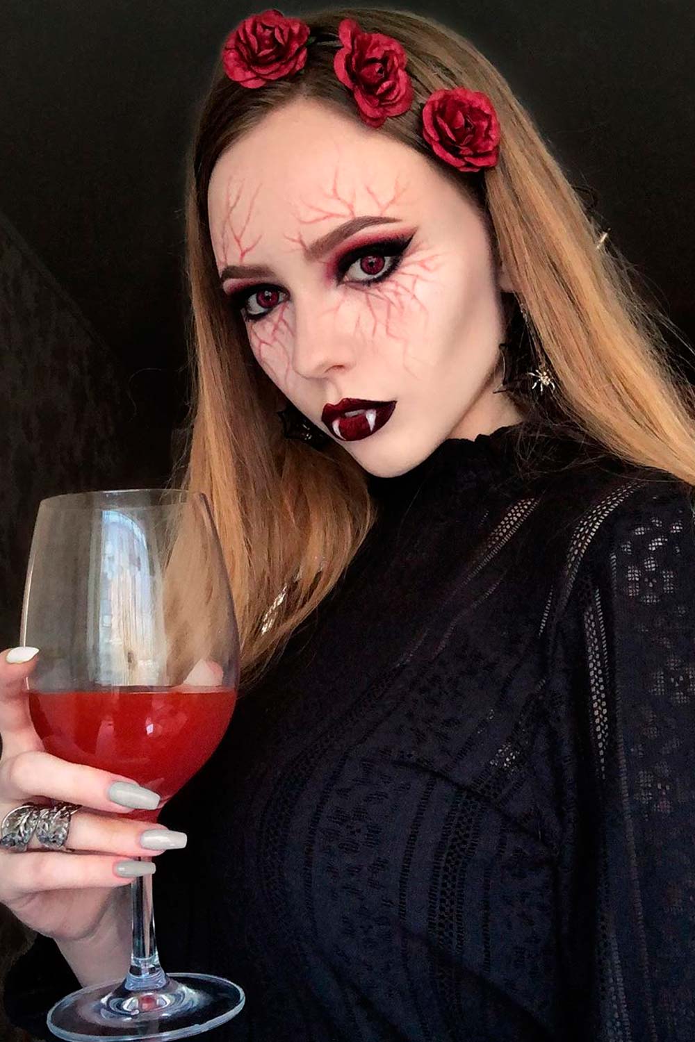 Sexy Vampire Makeup Look
