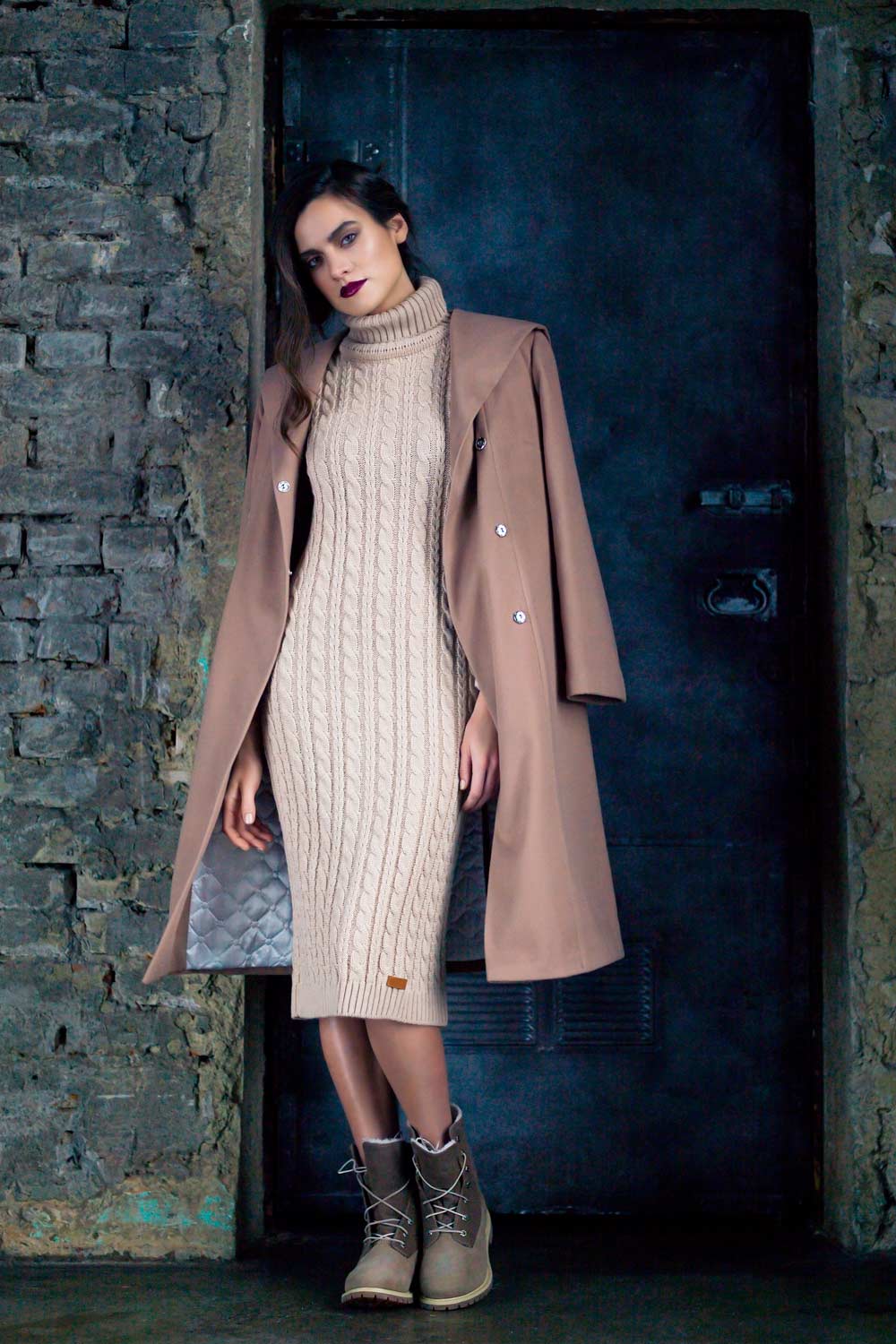 Beige 2025 winter dress