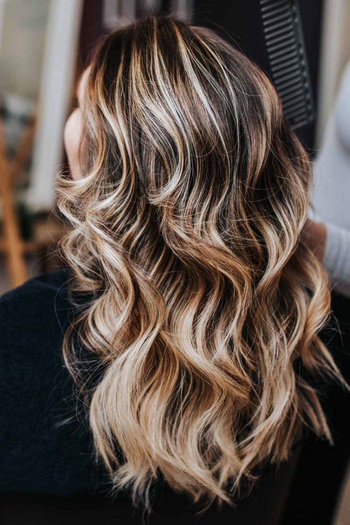 Cabelo Comprido Escuro com Balayage