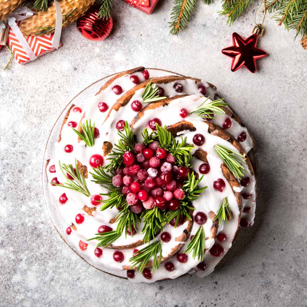 Christmas Cake with Berries