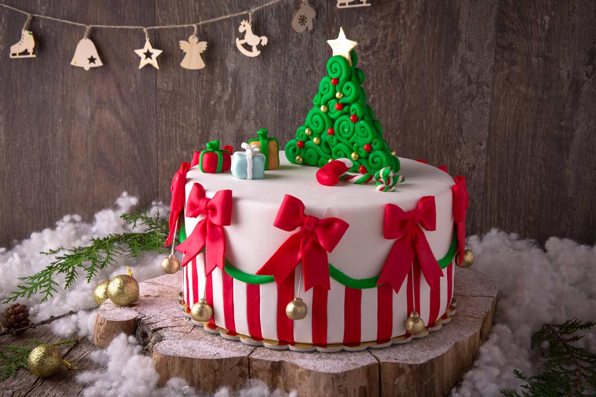 Update more than 75 christmas cake with caramel best - awesomeenglish.edu.vn