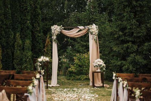 40 Beautiful Wedding Arch Ideas For Your Day Of Love