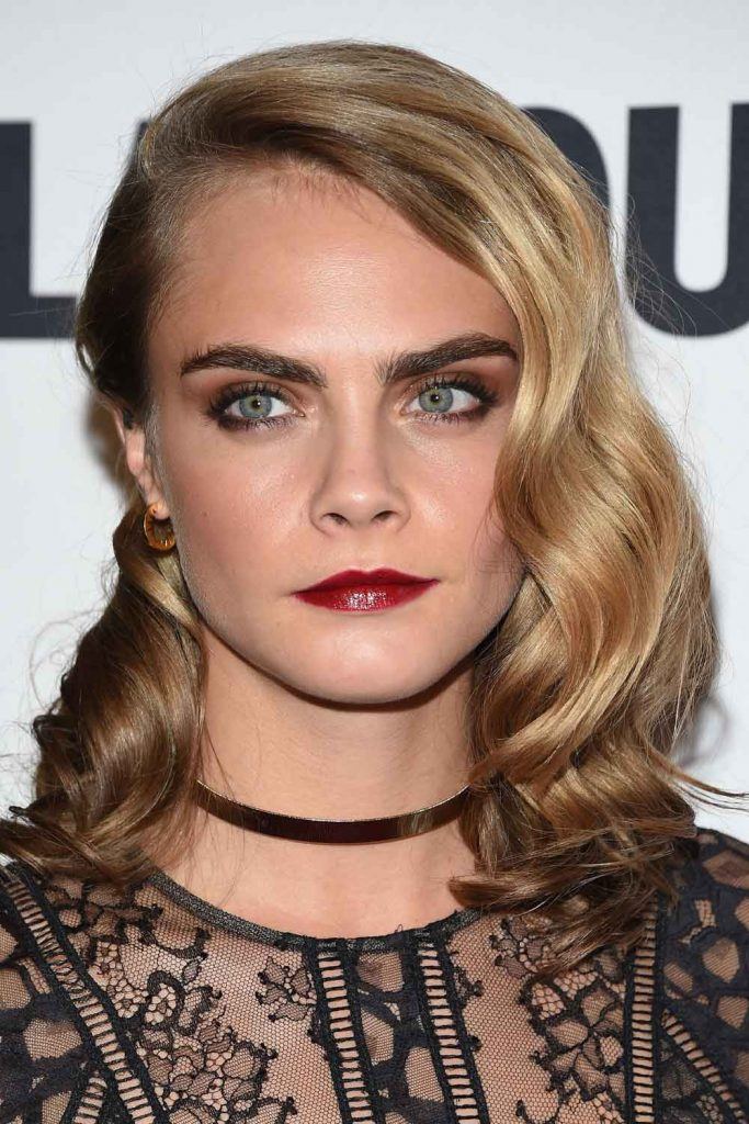 Cara Delevingne com Balayage Long Bob