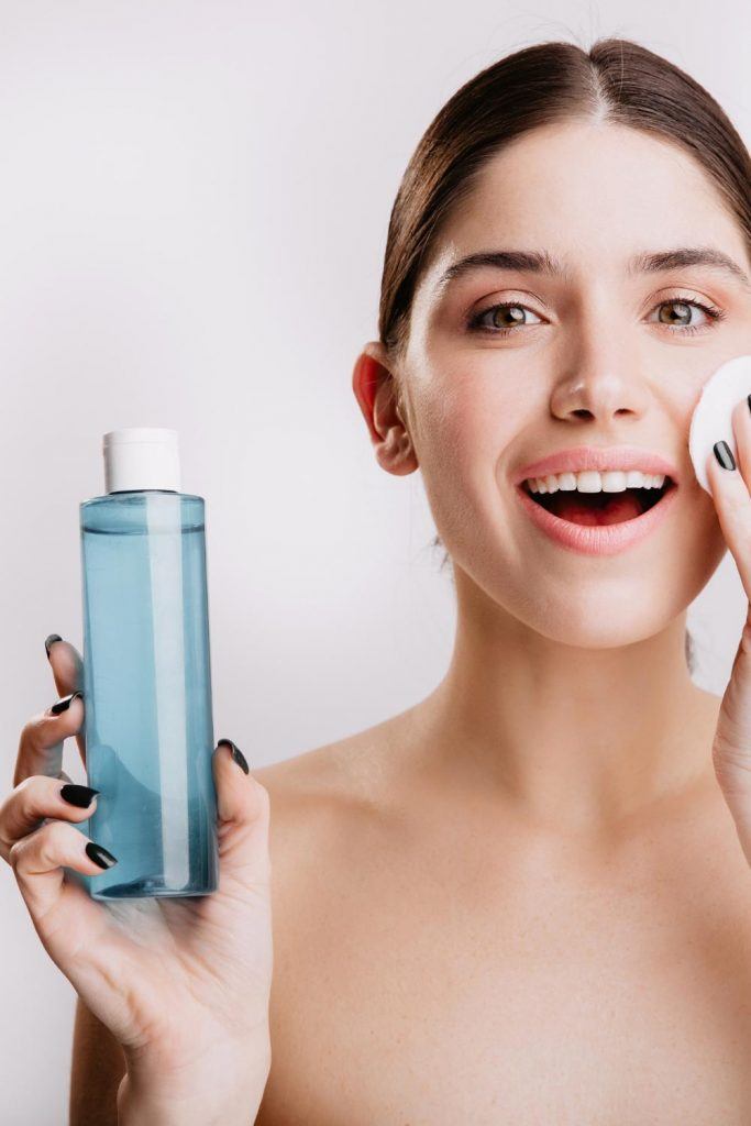 How to Use Micellar Water?