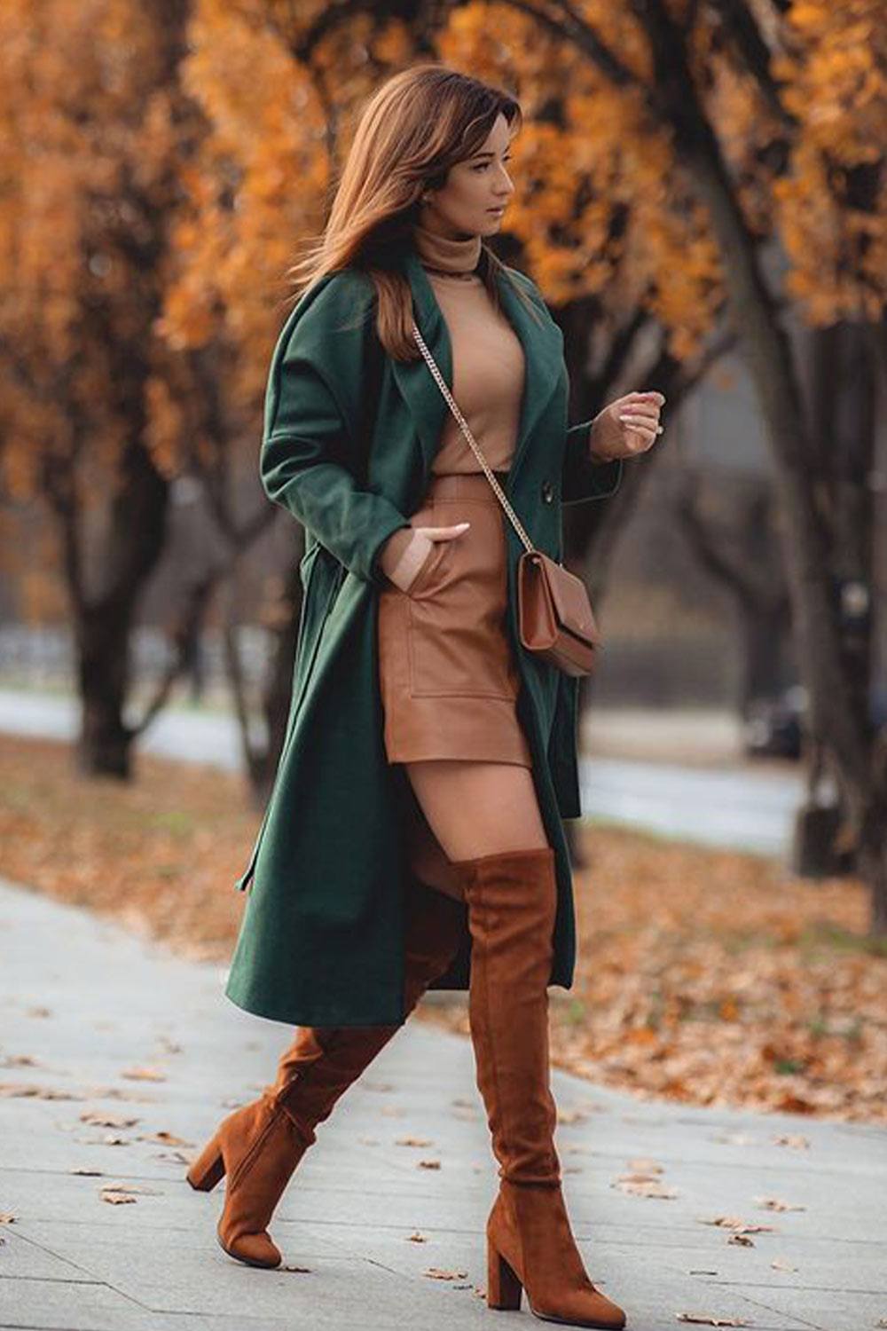 Fall Look With a Green Coat