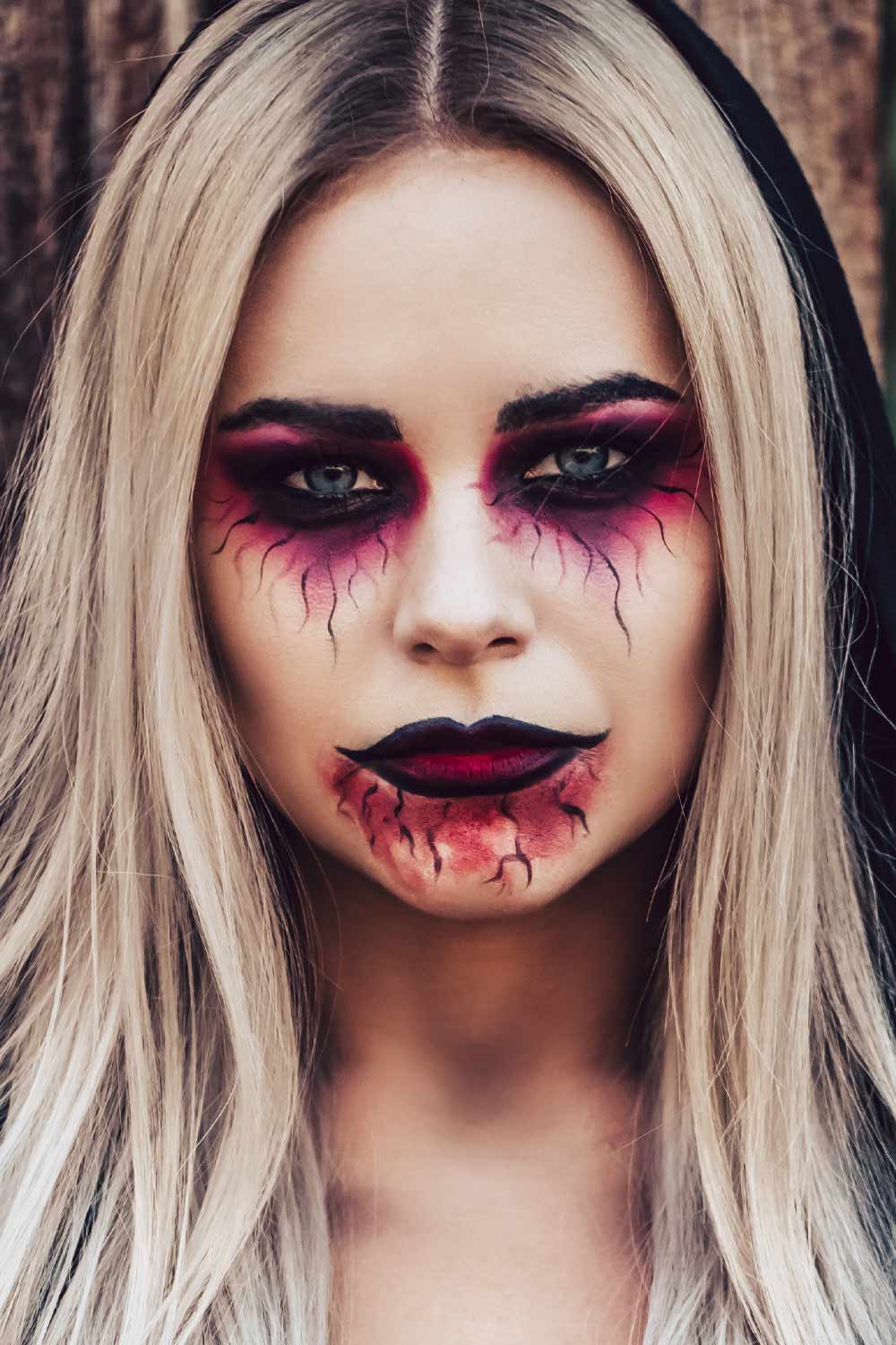 Bloody Vampire Halloween Makeup