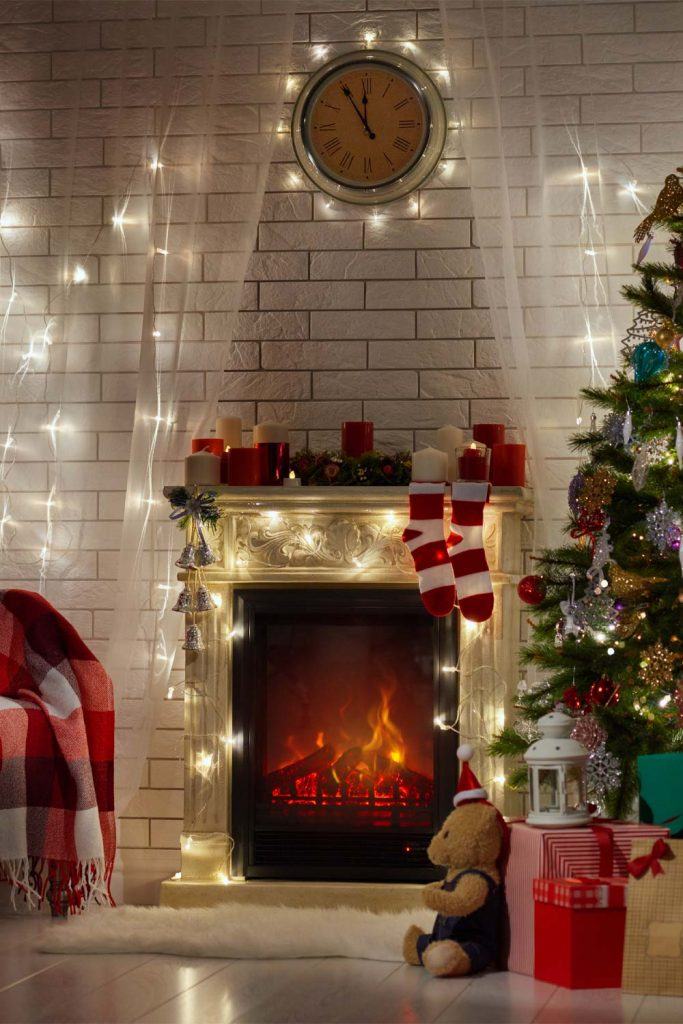 Beautiful Christmas Fireplace