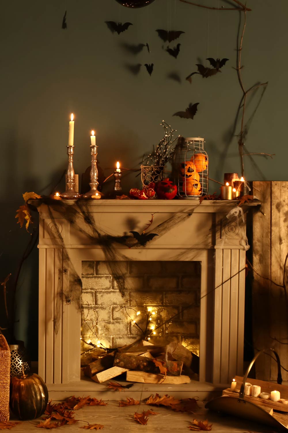 How to Decorate Your Fireplace for Halloween?