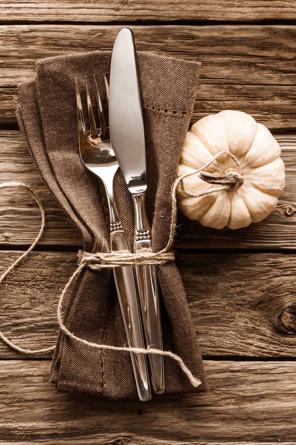 Thanksgiving Napkin Ring with Pumpkin