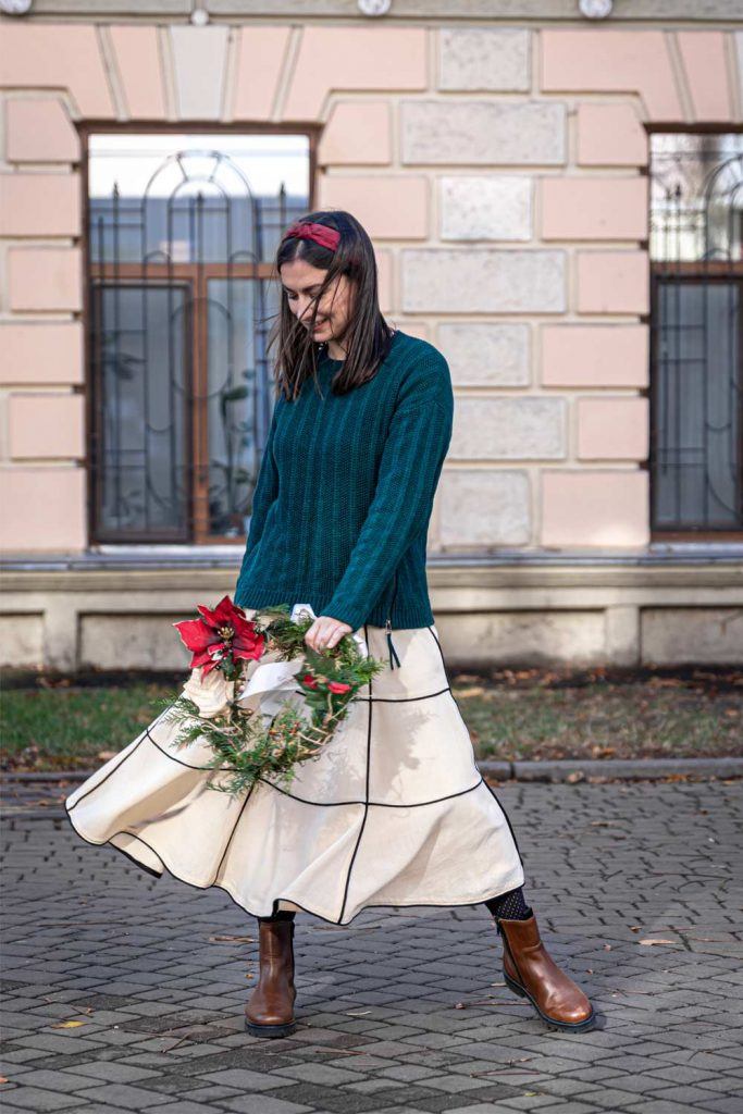 Christmas Outfits with Long Skirt and Sweater