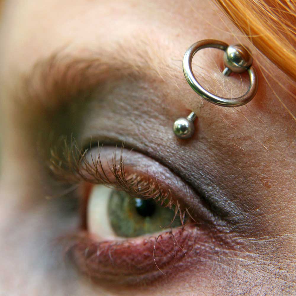 Getting Ready for Eyebrow Piercing? Here is What You Should Know