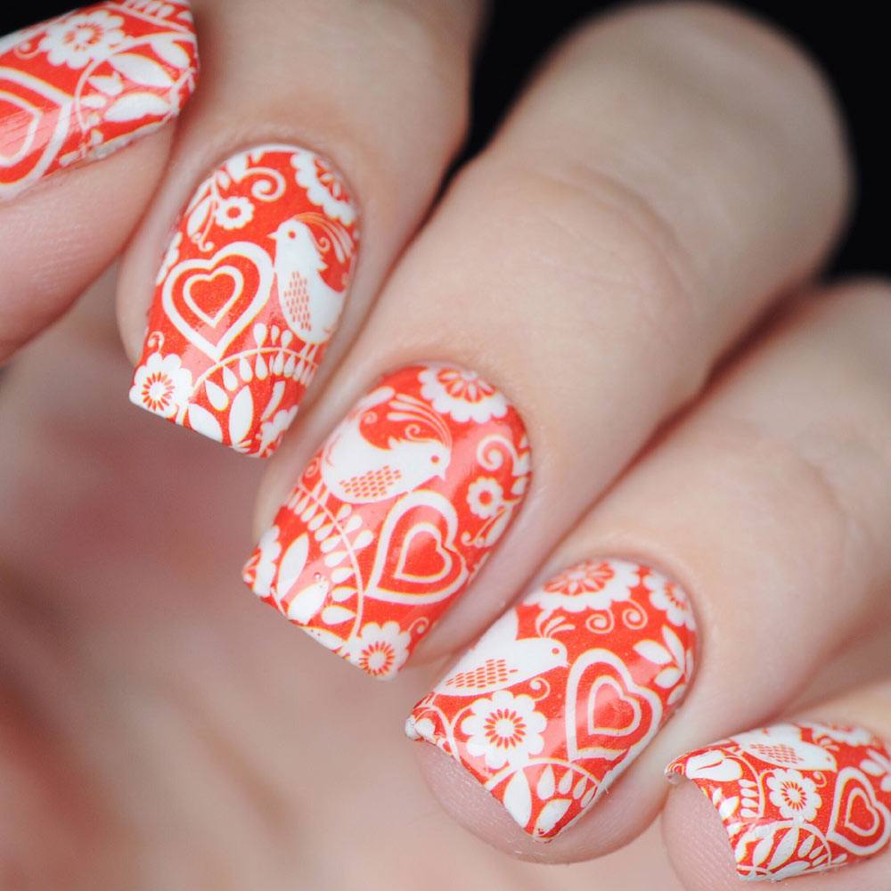 Patterned Valentines Day Nails