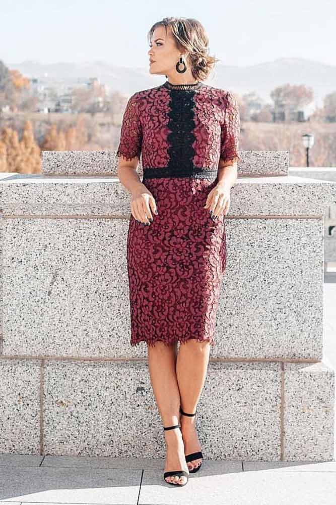 Plum Lace Dress Design #blackaccent #sleeves
