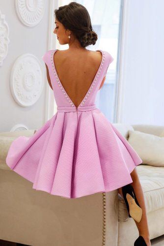 Valentines Day Dresses in Pink and Red Colors - Outfit Ideas