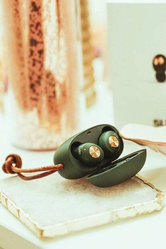 Wireless Earbuds Gift Idea #earbuds #techgift