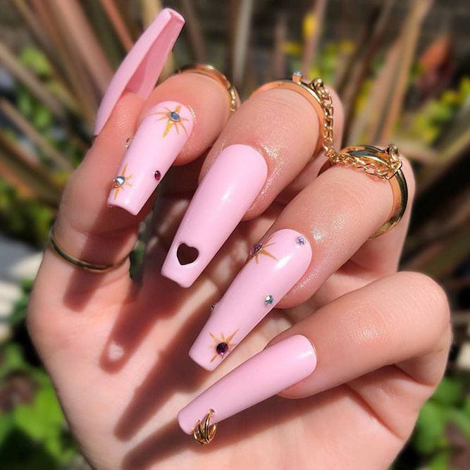 Cut Out Nail Art Design #prettynailart #cutenailart