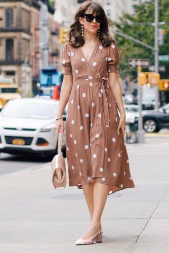 Easter Dress With White Polka Dots #shortsleeves