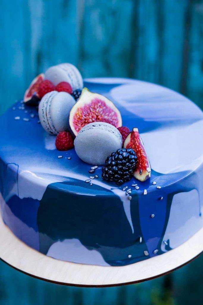 Maroon and Navy Cake Design