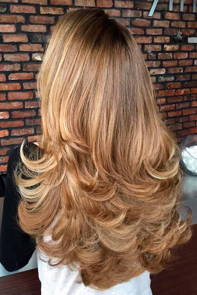 Layered Haircut For Long Hair With A Flip #longhair #leyeredhairends