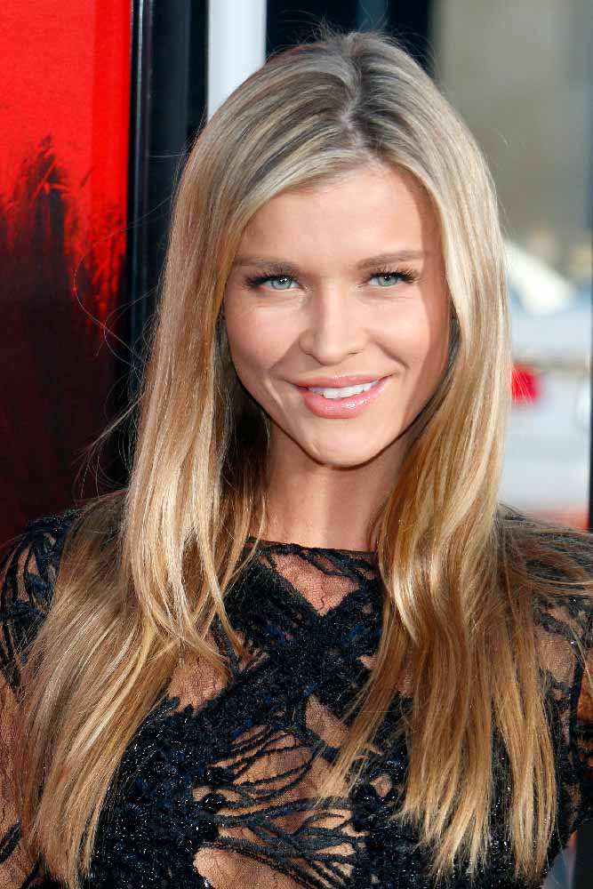 Blonde Layered Hairstyle With Highlights #joannakrupa #straighthair #blondehair