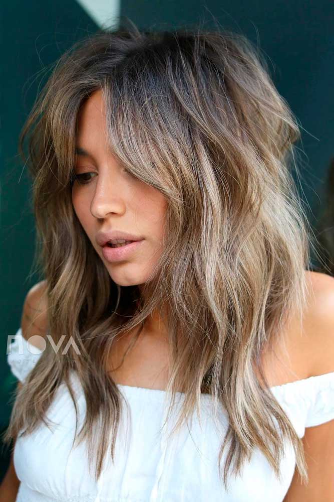 Messy Layered Hairstyle For Every Day #tousledhairstyle #ashbrownhair #layeredhair