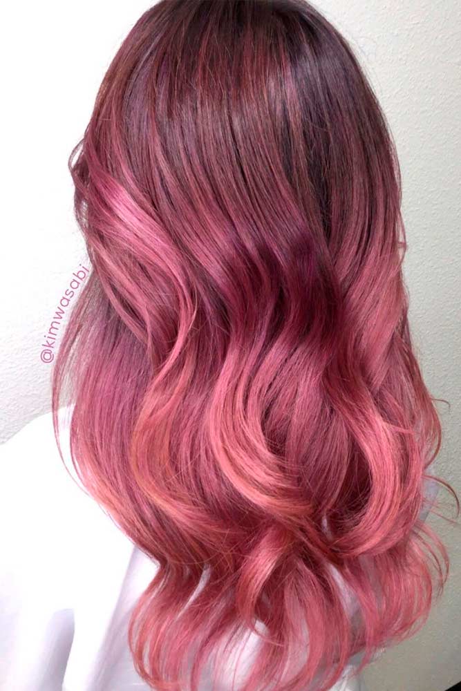 Long Layered Hairstyle With A Rose Gold Color #rosegoldhair #wavyhairstyles