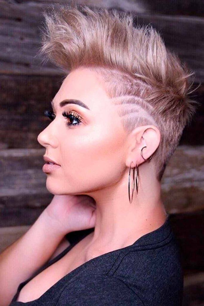 Mohawk Pixie hairstyle #mohawk #undercut