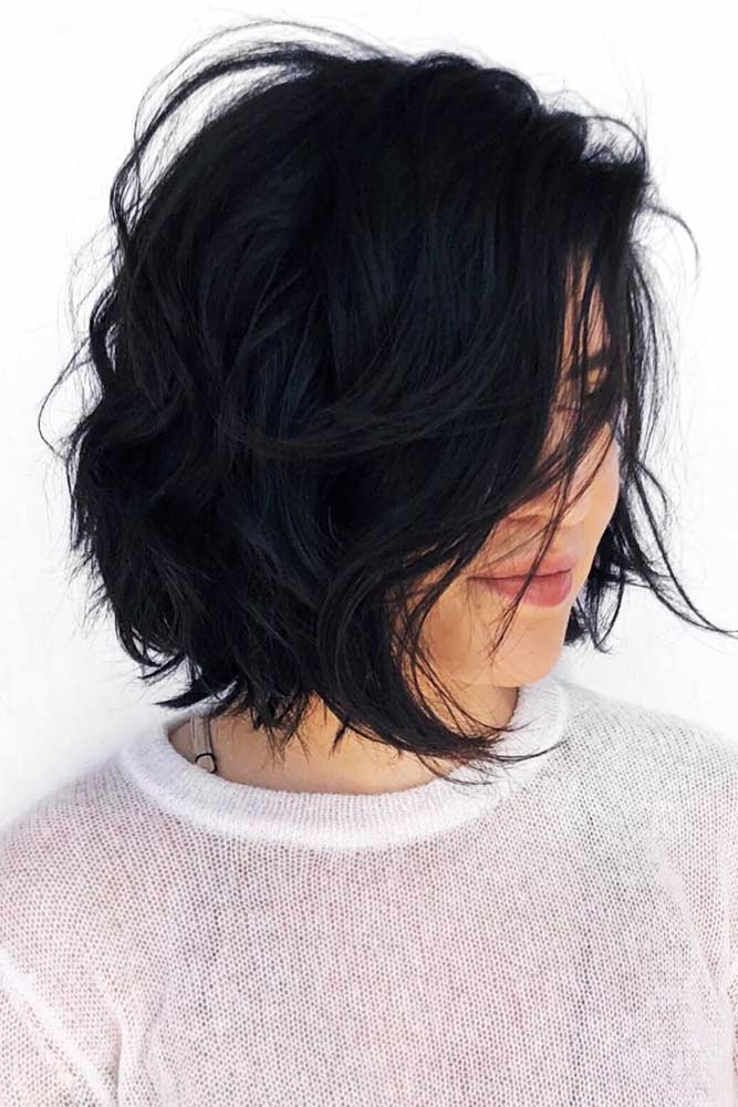 Short Messy Bob With Standout Texture #bob #messyhair #wavyhair #shaggy