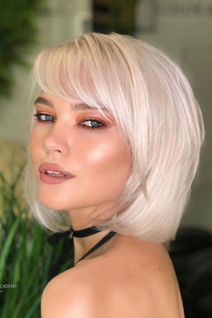 50 Upgraded Feathered Hair Cuts That Are Trendy in 2023 - Hair Adviser