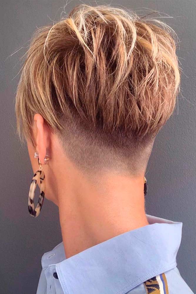 Pele desbotada Pixie #shorthairtyles #pixiehairstyles