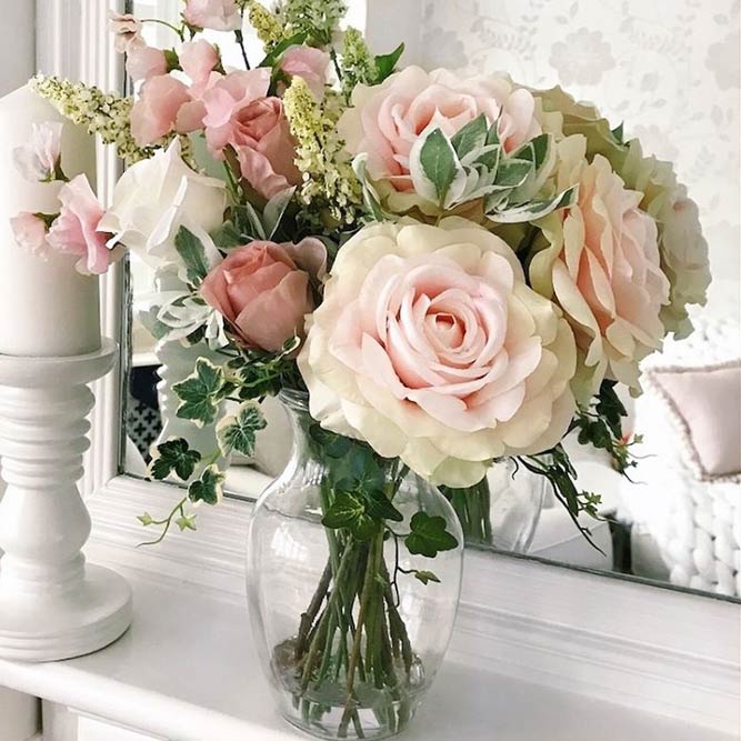 Rose Bouquet Idea #easterroses #clearvase
