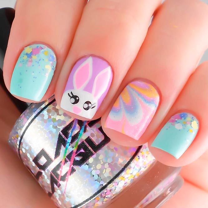 Easter Nails with Glitter #glitternails #watermarblenails