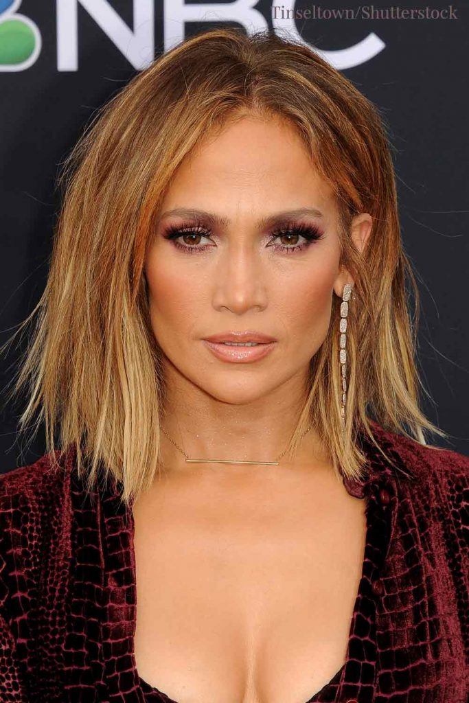 Jennifer Lopez and Her Shaggy Straight Bob