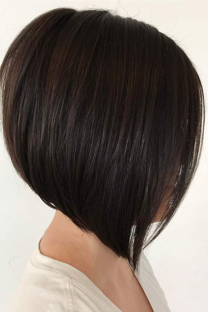 Straight Inverted Bob Hairstyle Looks