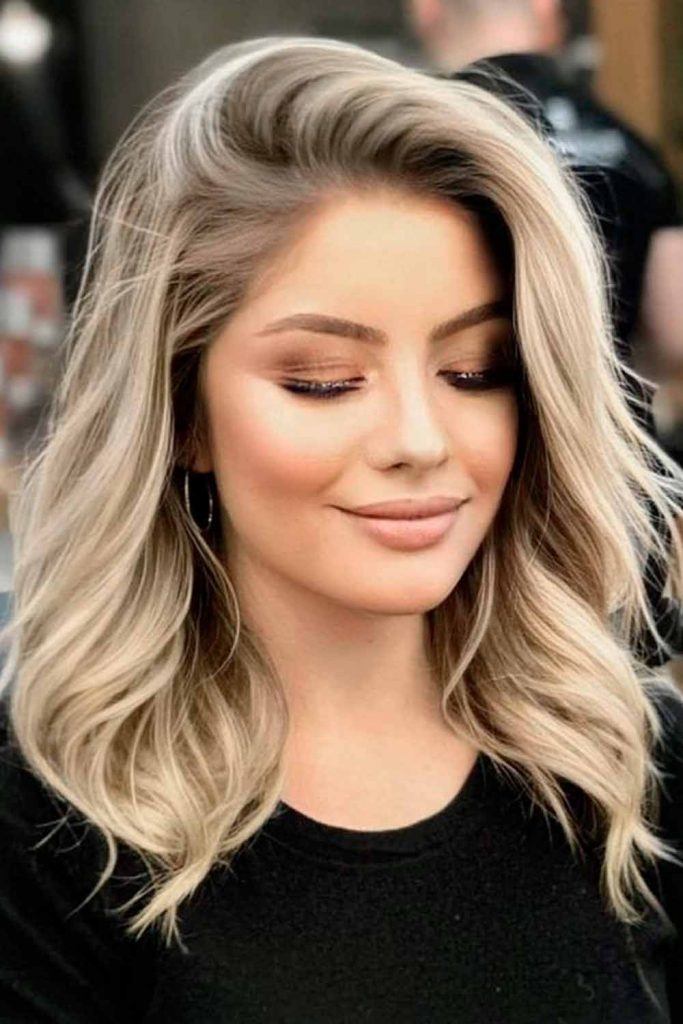 55 Most Popular Shoulder Length Hairstyles For Women - 2023