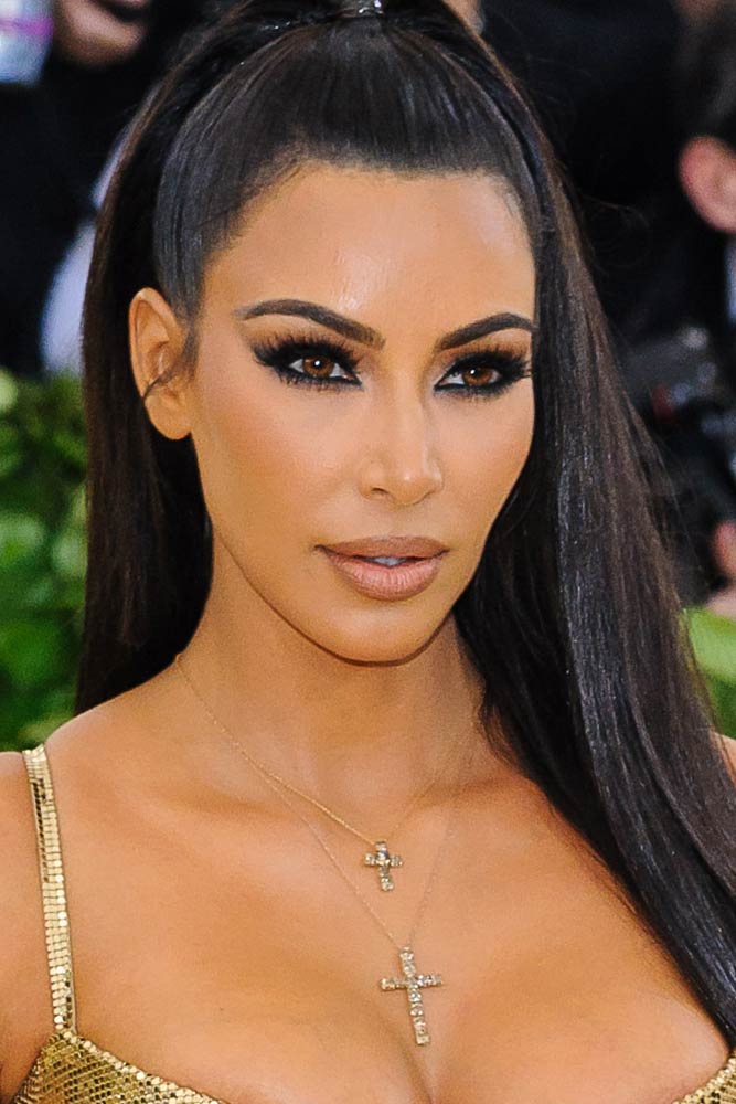 Kim Kardashian #celebrity #oliveskin