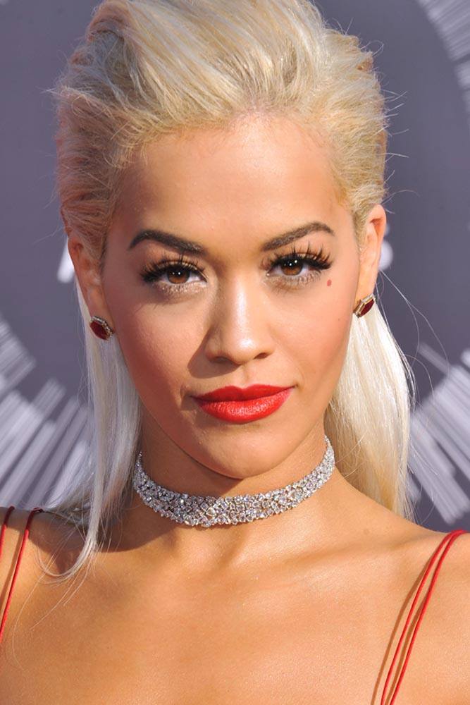 Rita Ora #oliveskin #blondehair