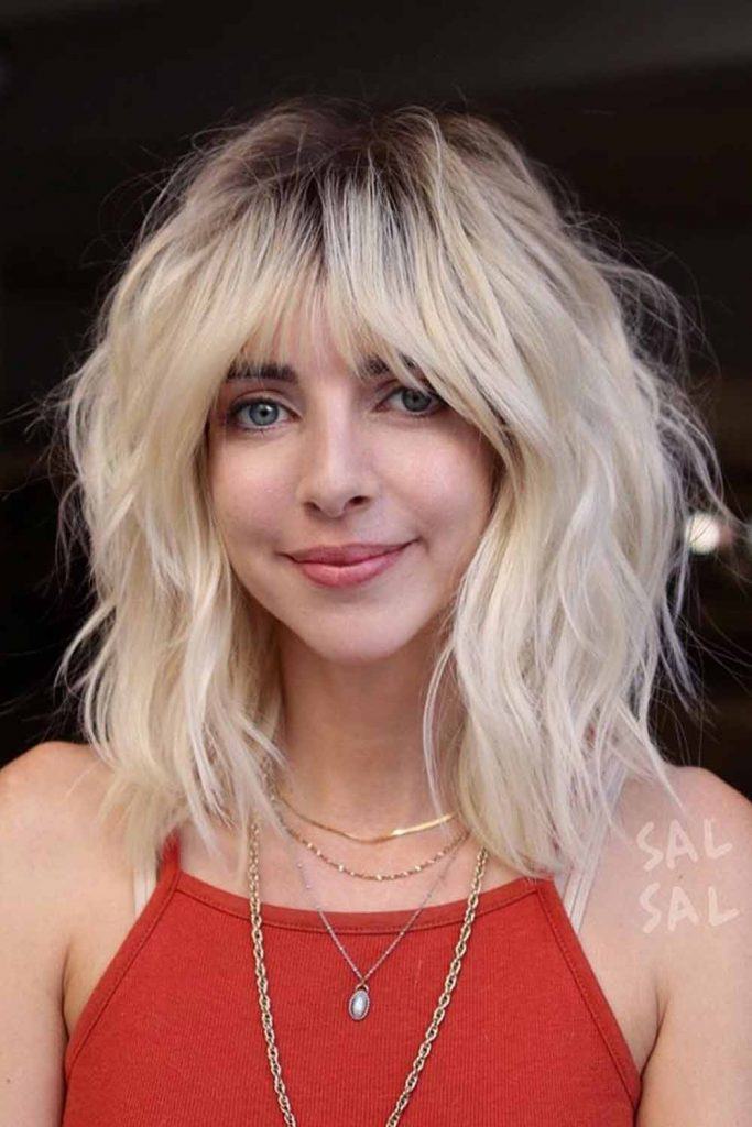 50 Sexy Shoulder Length Haircuts For Trendy Look