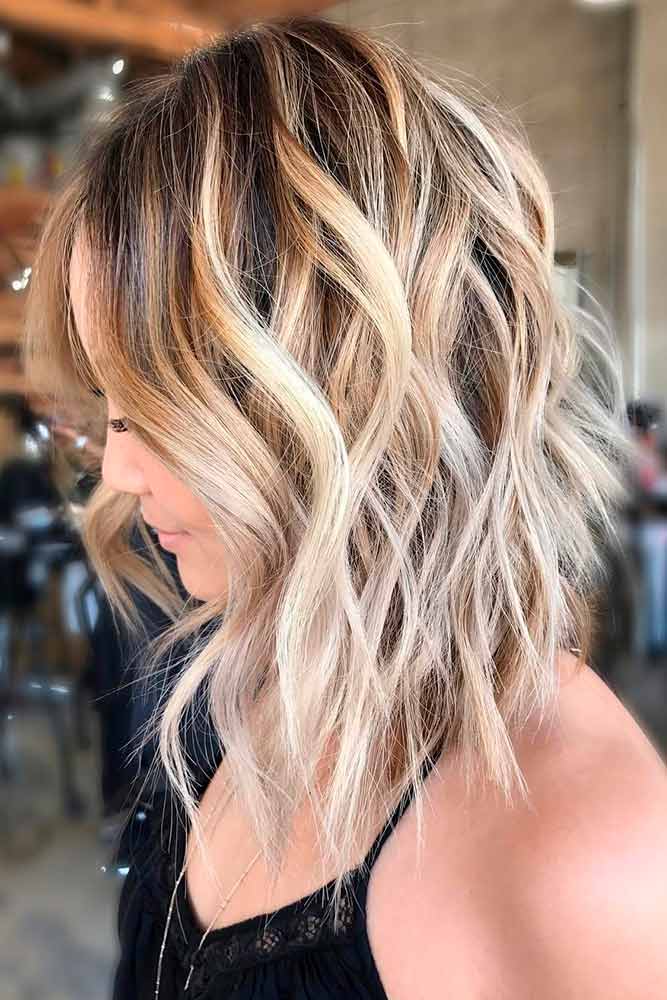 100+ Cute & Easy Shoulder-Length Haircuts for 2023