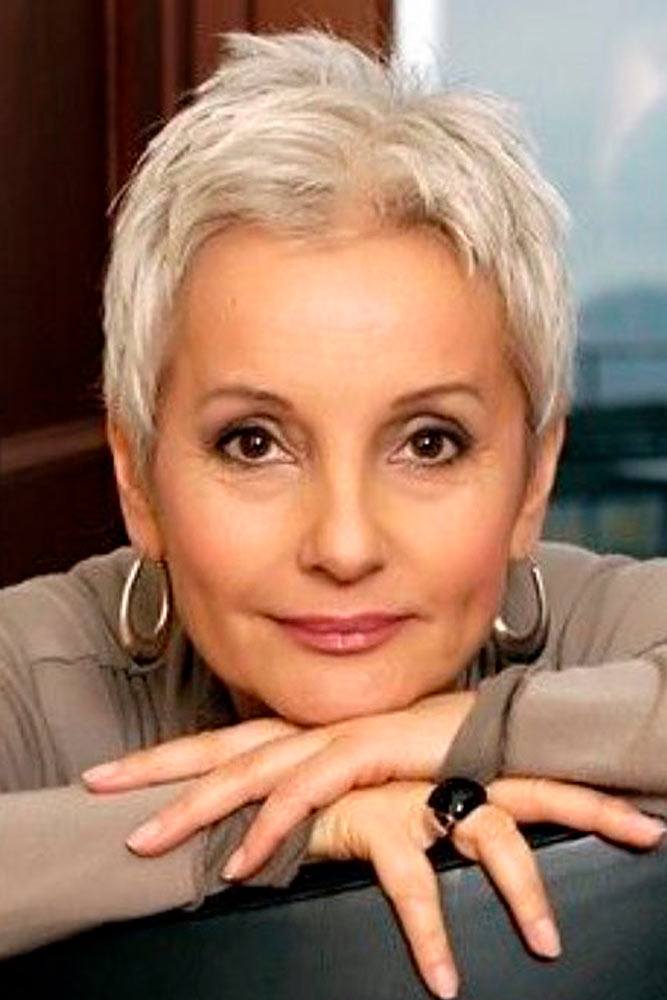 80+Trendy, Short Haircuts For Women Over 50