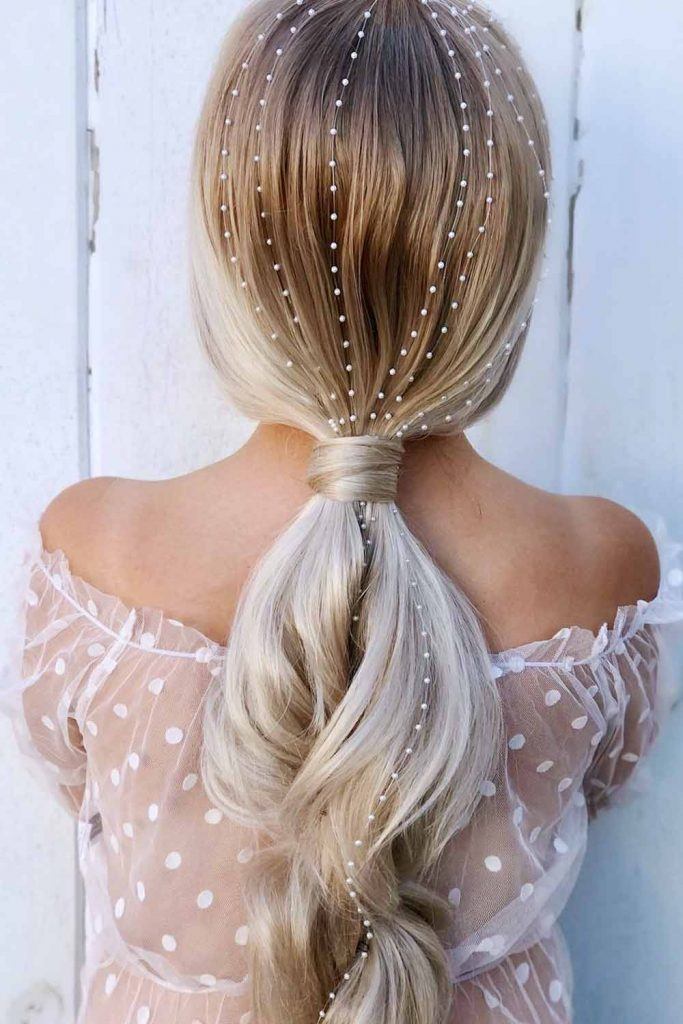 Low Ponytail with Accessory
