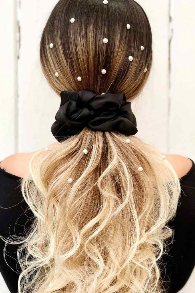 Volume Low Ponytail Hairstyle for Graduation