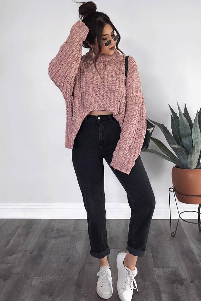 Pink Oversize Sweater With Black Jeans #blackjeans