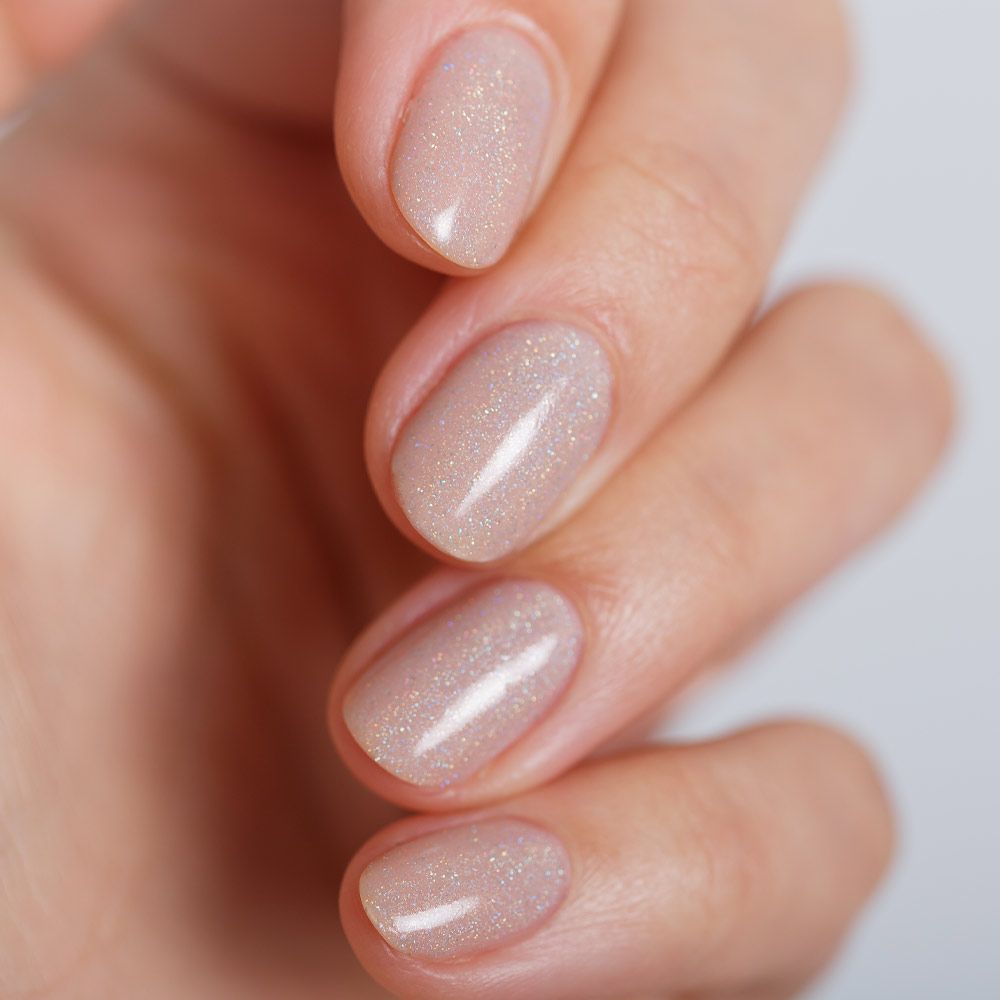 Nude Simple Nails for Graduation