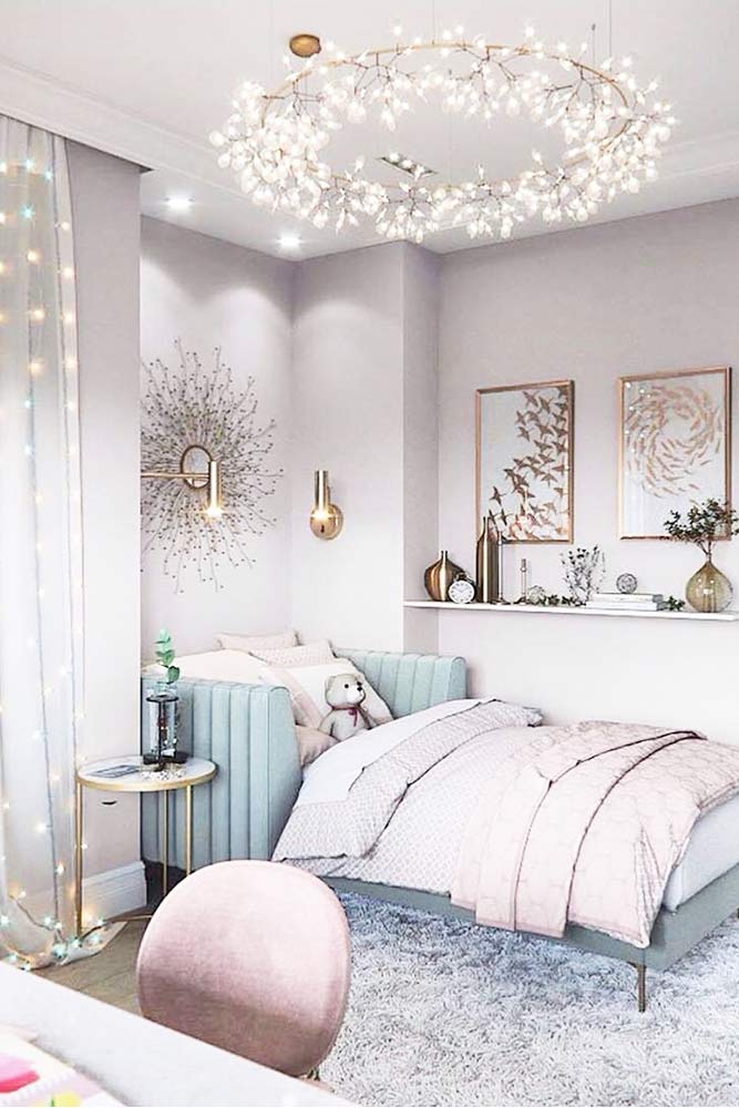 Teen Bedroom Idea With String Lights #stringlights