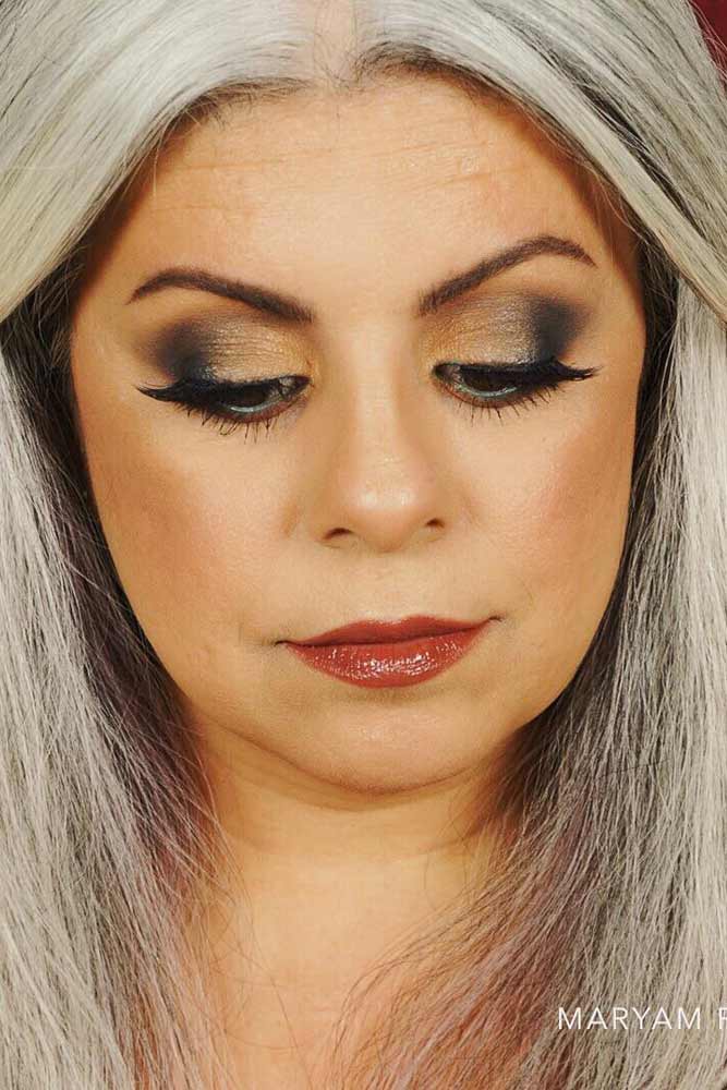 Shimmer Smokey With Dark Nude Lips #smokeyeyes