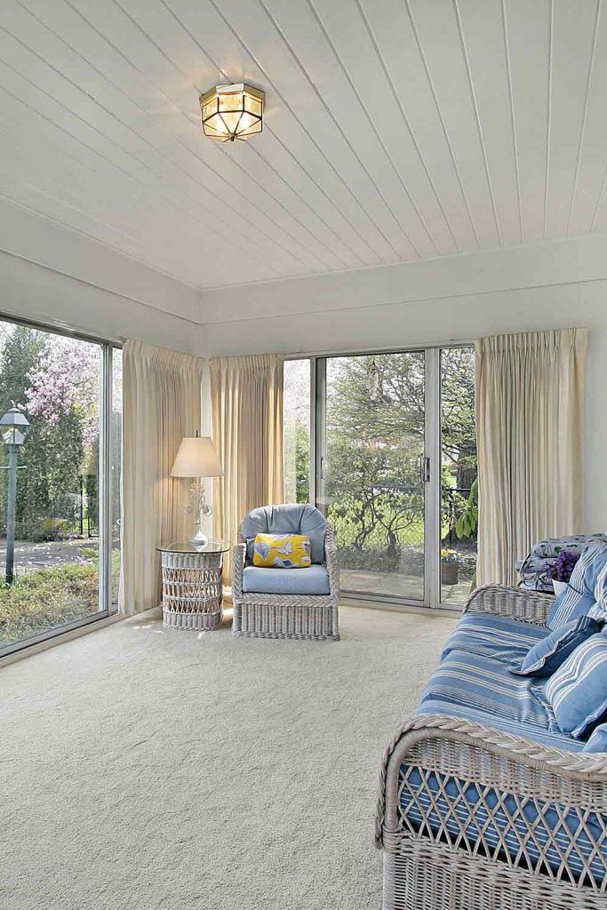 Sunroom Design In French Style