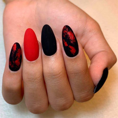 black oval nails designs