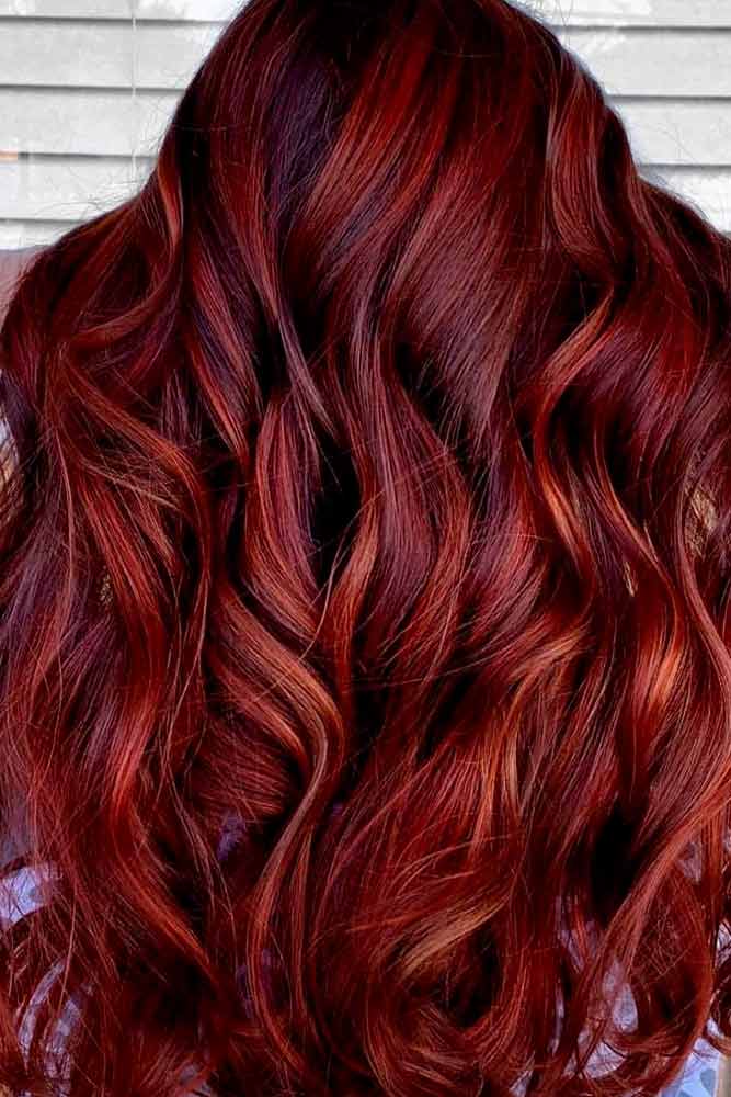 Chic Crimson Curly Hair #curlyhair #crimsonhair